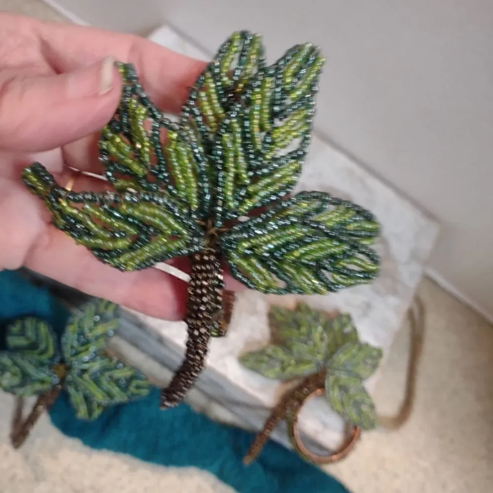 Pier 1 Palm Tree Napkin Rings 4. G7